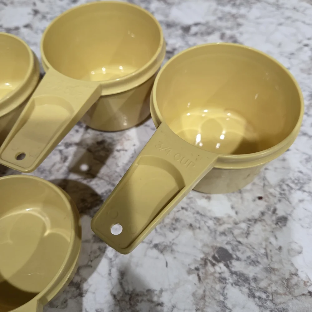 Vintage Tupperware Yellow Measuring Cups Set 1/4c, 1/3c, 1/2c, And 3/4c.